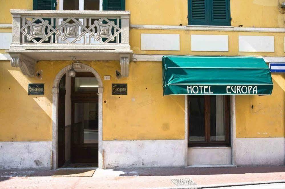 Hotel Europa Λεβάντο Εξωτερικό φωτογραφία